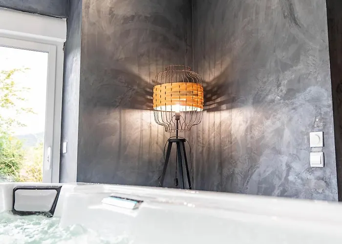 Le Refuge Des Brumes